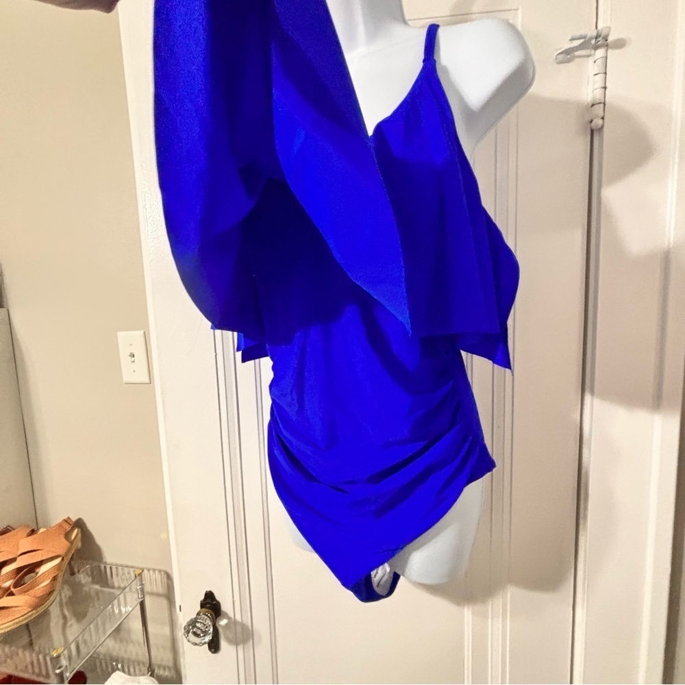 Slimming Ruffle One Piece
Ruched Tummy Control Bathing
Suits (Royal Blue, XL) - Picture 5 of 8